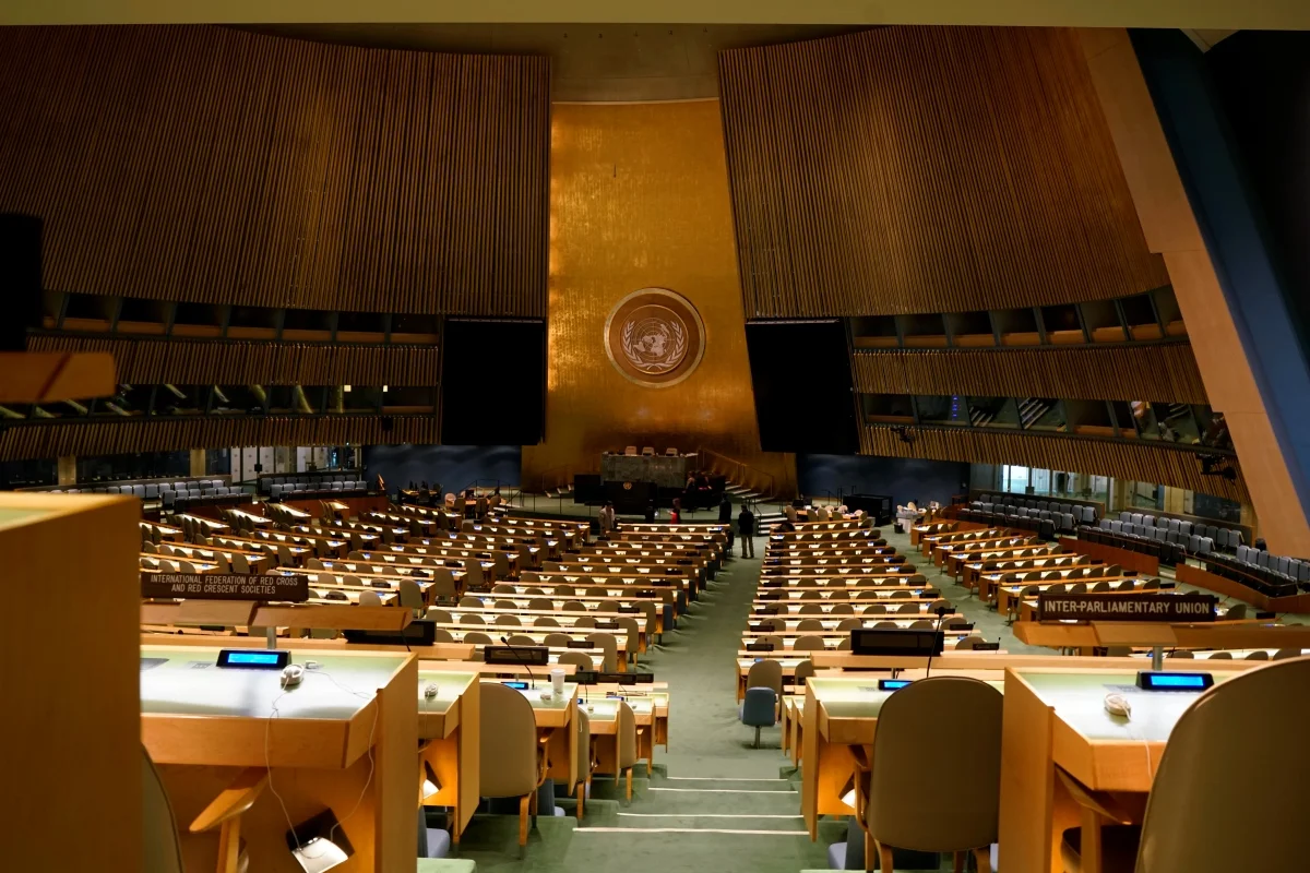 Em crise, contestada e sob pressão, ONU elege novo secretário-geral