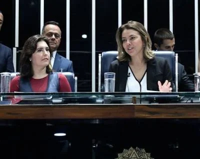 Leila Barros no Senado