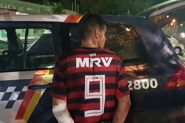 Deck Sul: PM prende um dos irmãos que mataram jovem em emboscada