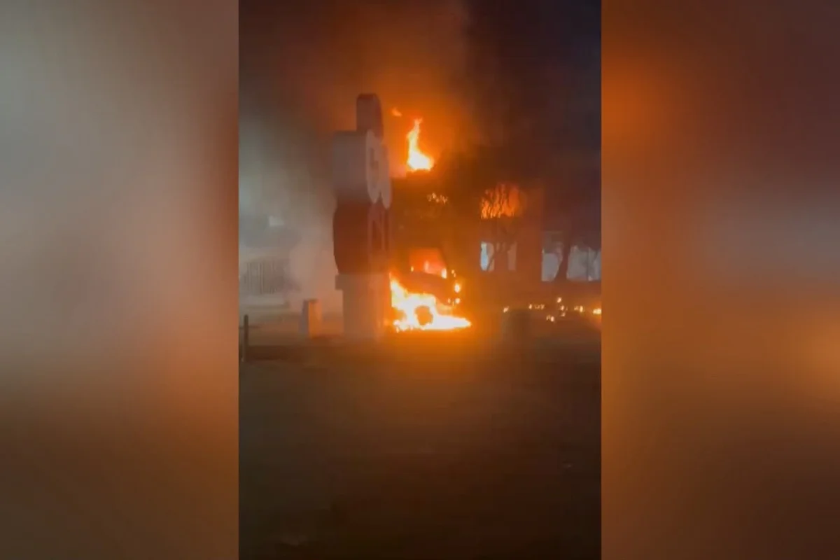 Carro-bomba explode em Cúcuta e deixa 11 feridos na Colômbia - imagem 2 Carro-bomba explode em Cúcuta e deixa 11 feridos na Colômbia - imagem 2