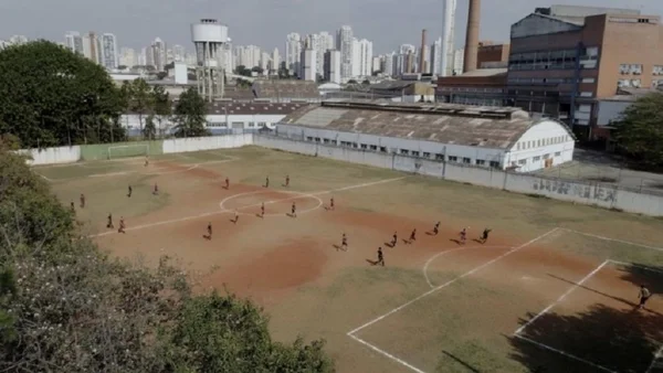 Santa Marina, clube de 109 anos, será despejado por multinacional francesa