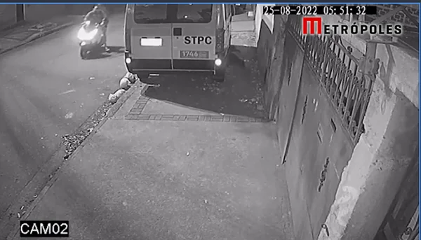Mulher foge de assalto no Rio