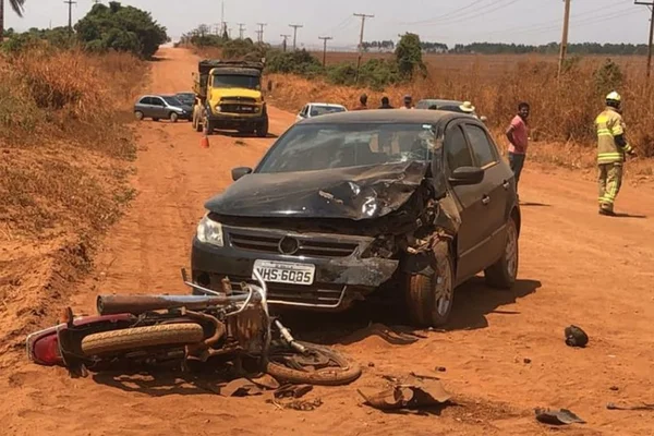 Motociclista morre após colisão com carro na DF-270, em São Sebastião
