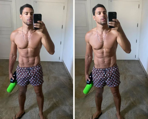 Ator Cauã Reymond posando sem camisa na frente do espelho