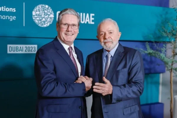 Keir Starmer e Lula