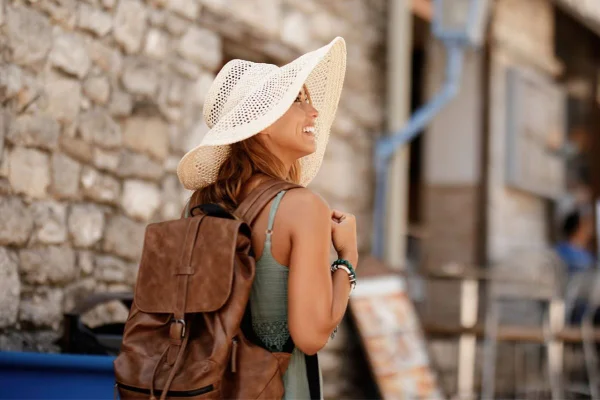 Cidade europeia oferece passeios e refeições de graça para turistas