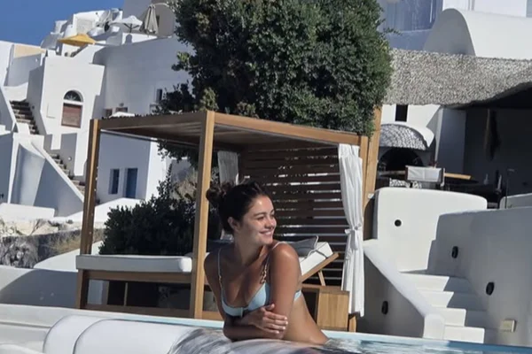 Santorini veja o que fazer no destino de férias de Sophie Charlotte