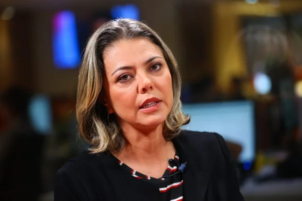Datafolha: Leila (29%), Cristovam (23%) e Izalci (20%) disputam Senado