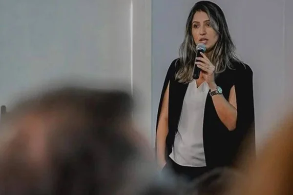 Após fala de Bolsonaro, Justiça tira presidente do Iphan do cargo