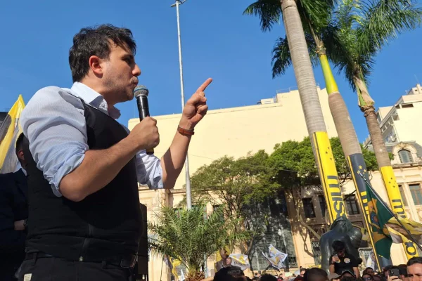 Renan Santos lança candidatura à Presidência em SP: “Guerra até o fim” - destaque galeria