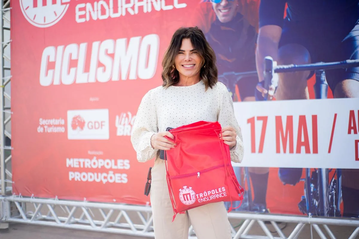 Ana Zélia Caldas Ana Zélia Caldas