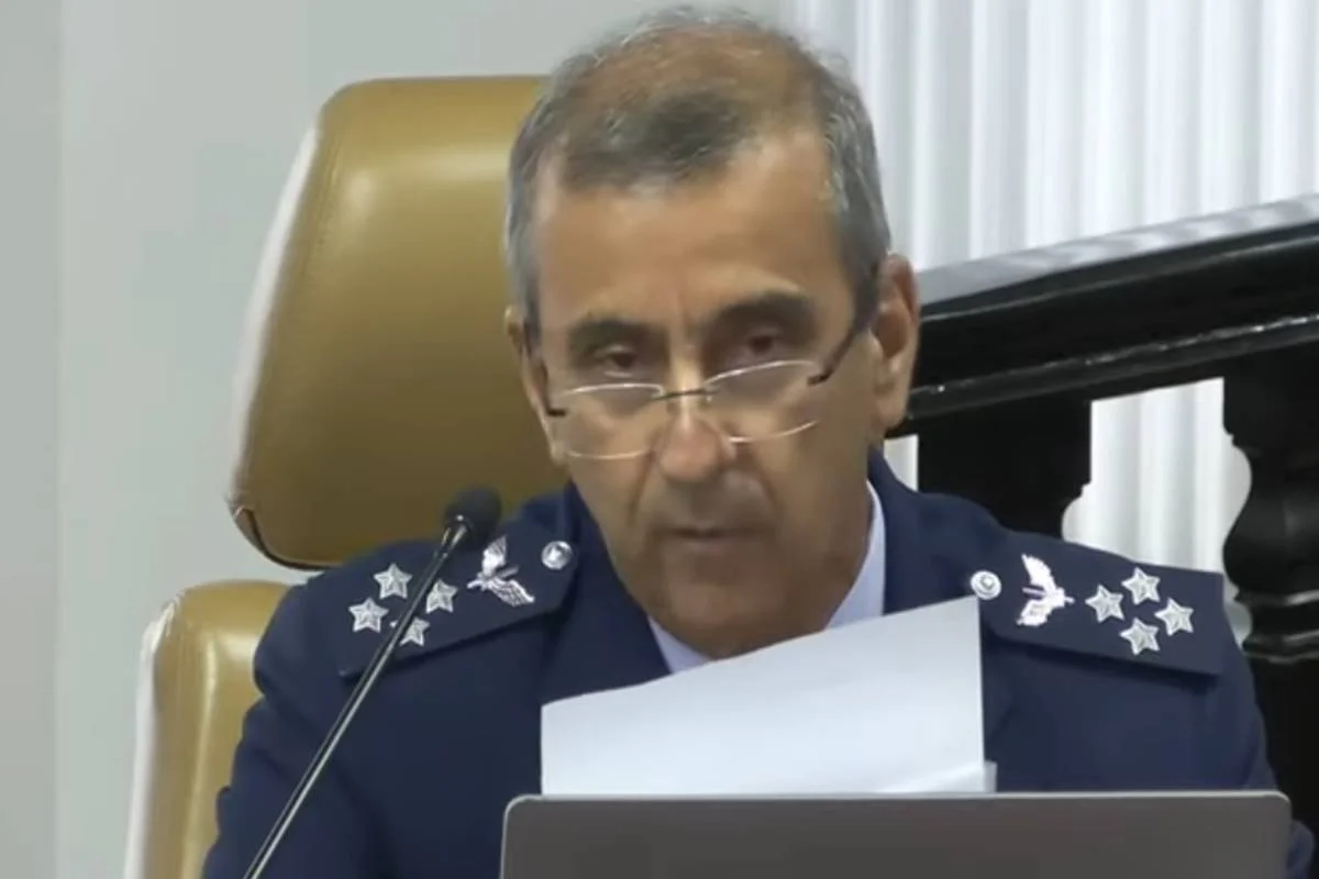 Ministro do STM critica presidente por pedir perdão por crimes da ditadura Ministro do STM critica presidente por pedir perdão por crimes da ditadura