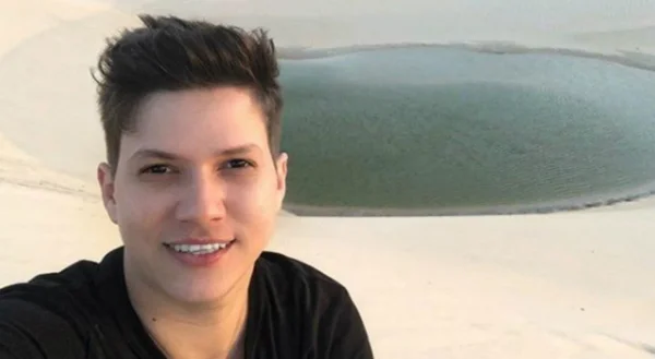 imagem colorida mostra influencer bolsonarista Karol Eller - Metrópoles
