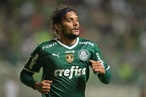 Gustavo Scarpa jogando pelo Palmeiras - Metrópoles