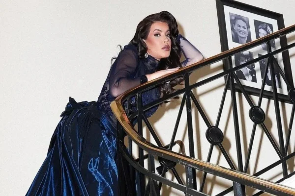 Jaquelline Grohalski em Cannes, na França