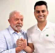 Yuri do Paredão (PL) ao lado do presidente Lula (PT) Yuri do Paredão (PL) ao lado do presidente Lula (PT)