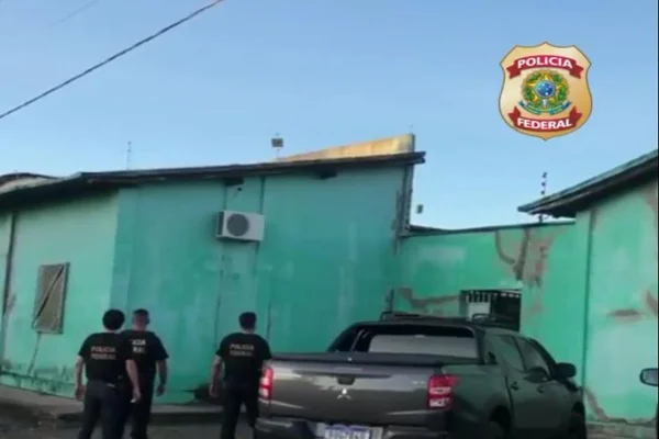 Vídeo: PF faz ação no Maranhão contra trabalho escravo em carvoarias