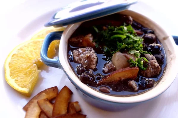 Outro Calaf recebe festival de comida vegana de boteco