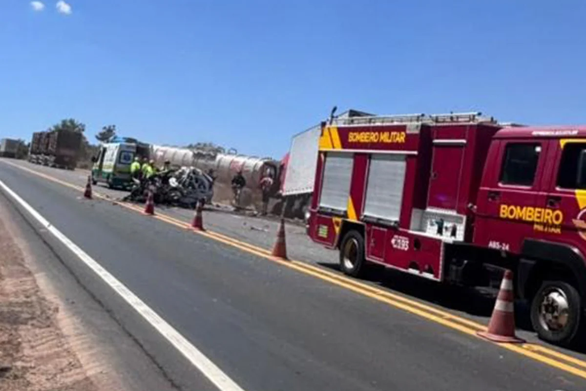A via foi liberada após a remoção dos destroços e a limpeza graças à PRF e à concessionária Ecovias Araguaia A via foi liberada após a remoção dos destroços e a limpeza graças à PRF e à concessionária Ecovias Araguaia
