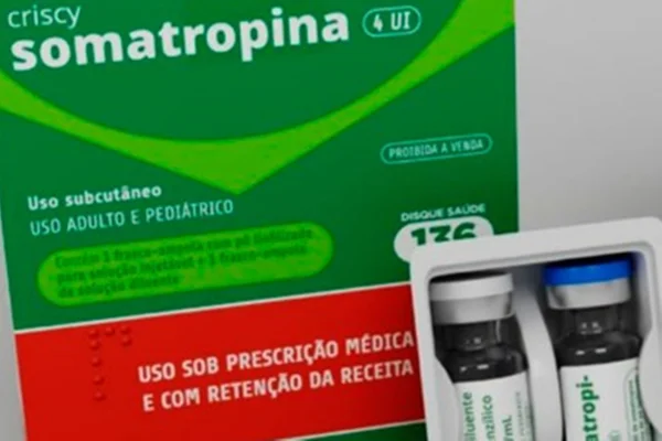 Foto colorida de embalagem de homônio do crescimento - Metrópoles