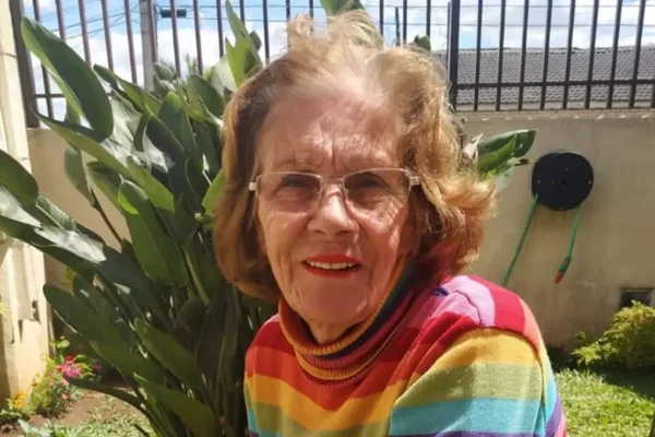 Idosa morre após ser atropelada e filho se revolta: “Isso é crime”