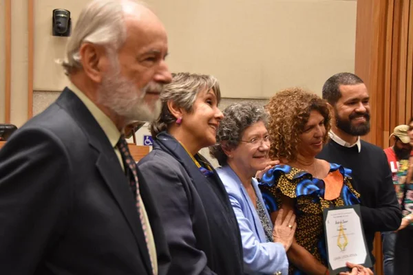 Defensores da preservação de Brasília são homenageados na CLDF