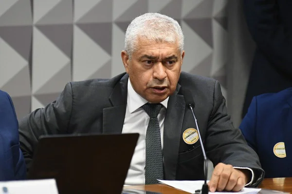O economista Rubens Oliveira Costa
