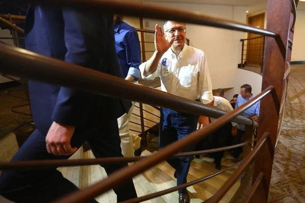 Em Goiânia, Alckmin ataca Bolsonaro novamente
