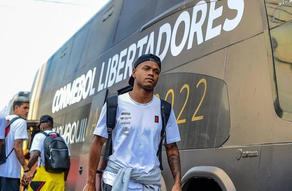 Autor de gol do Flamengo é desejado por City e foi sondado pelo Real
