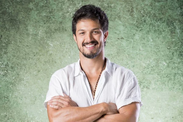 Bom Sucesso: Marcos acha prova devastadora contra ex de Paloma