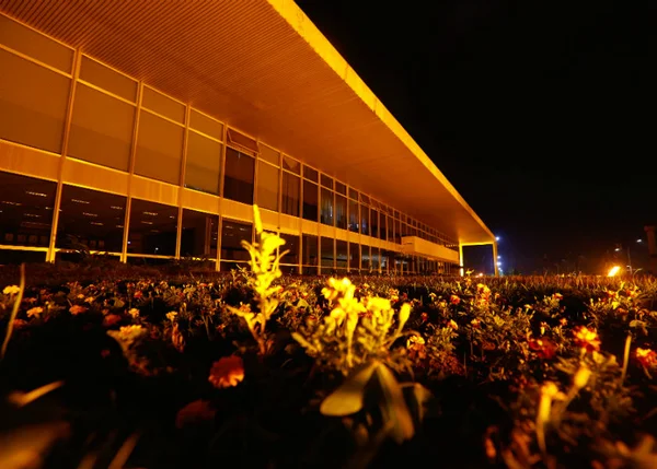 GDF garante salário dos servidores no quinto dia útil de novembro