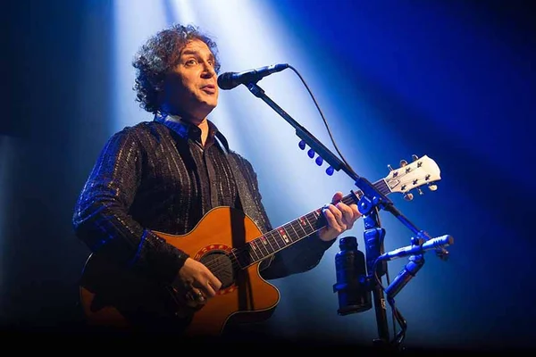Roberto Frejat lamenta morte do guitarrista Jeff Beck e exalta legado