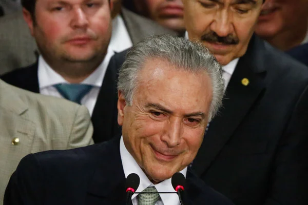 Partidos mostram apoio e discussão da Previdência deve começar segunda