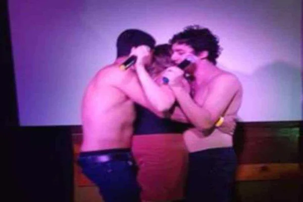 Imagem exclusiva mostra Marcius Mellhem agarrando Dani Calabresa