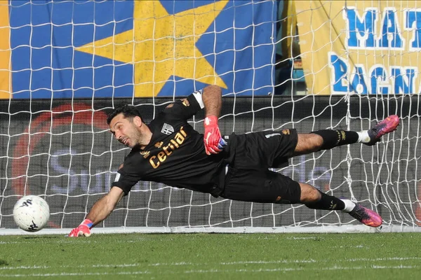Gianluigi Buffon furou e Perugia marcou o segundo gol sobre o Parma - Metrópoles