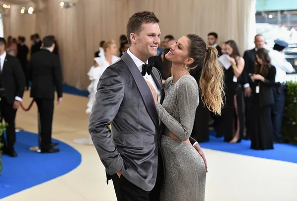 Repórter fala da filha de Gisele Bündchen e Brady sai de entrevista