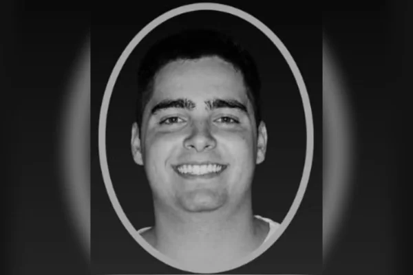 Imagem colorida mostra estudante morto em república no interior de SP. Metrópoles