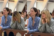 A atriz Carolina Dieckmmann ao lado de Flora Gil A atriz Carolina Dieckmmann ao lado de Flora Gil