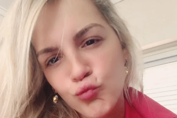 Atriz de Chiquititas faz apelo após marido ser preso por narcotráfico