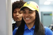 Marta chega em Fortaleza para amistoso da Seleção Brasileira Feminina Marta chega em Fortaleza para amistoso da Seleção Brasileira Feminina