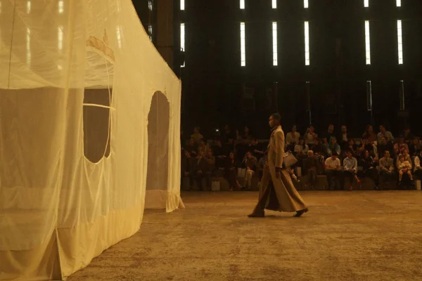 desfile mondepars homenagem avó sasha - metrópoles