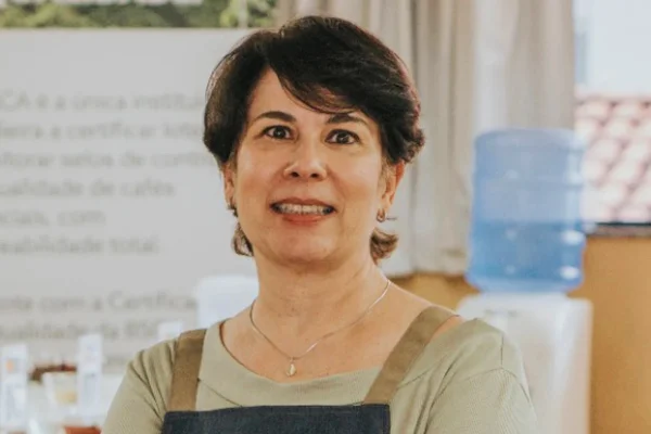 vanusia posa para foto