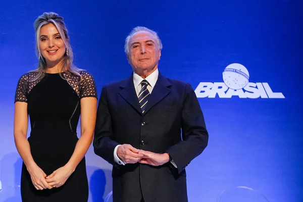 Temer diz que declaração no Dia da Mulher “não foi erro”