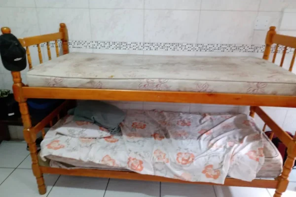 Falso olheiro de futebol é preso suspeito de tráfico de pessoas em Curitiba