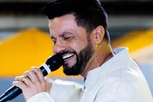 Imagem colorida de Yuri Ramirez, cantor sertanejo que morreu a tiros - Metrópoles