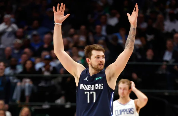 Astro da NBA pagará funerais das vítimas de tiroteio em escola