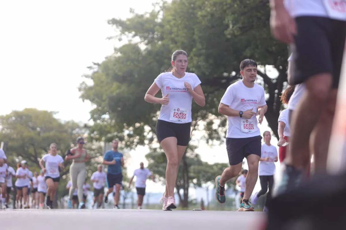 Atletas disputam a prova de 5 km do Metrópoles Esportes - Metrópoles Atletas disputam a prova de 5 km do Metrópoles Esportes - Metrópoles