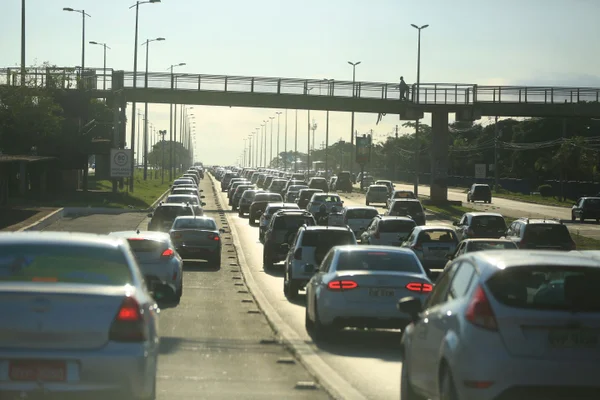 Multas nas faixas exclusivas durante greve do metrô serão anuladas