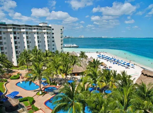 Hotel resort mar