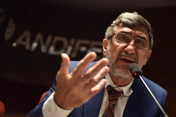 Andifes manifesta preocupação com proposta de autonomia às federais